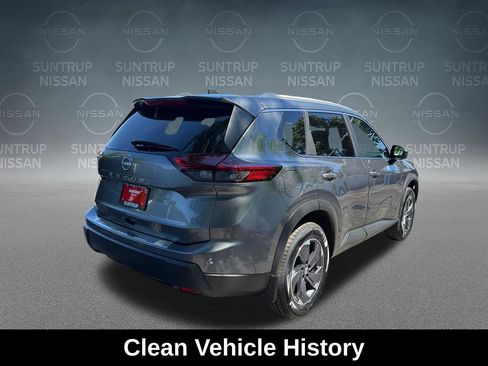 Used 2025 Nissan Rogue SV w/ SV Premium Package FWD image 6
