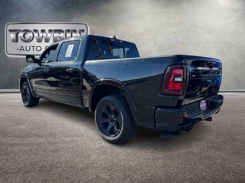 Used 2025 RAM 1500 Big Horn AWD/4WD image 7