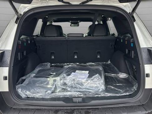 Used 2026 Subaru Outback Limited image 28