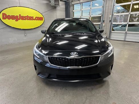 Used 2018 Kia Forte LX image 8
