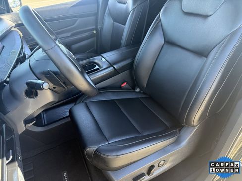 Certified 2025 Nissan Murano SV image 21