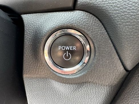 Used 2024 Toyota RAV4 XLE image 16