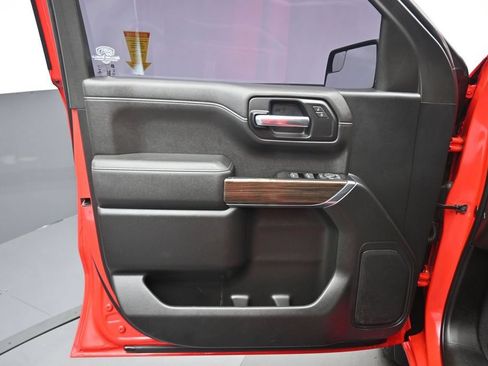Used 2019 Chevrolet Silverado 1500 LT w/ All-Star Edition AWD/4WD image 9