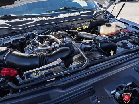 Used 2019 Ford F250 Lariat w/ Lariat Value Package image 50