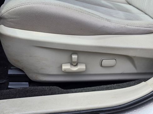 Used 2014 Subaru Outback 2.5i Premium w/ Moonroof Package image 15