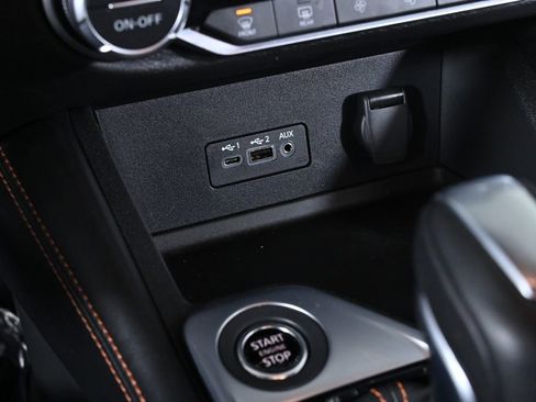 Certified 2022 Nissan Sentra SR w/ Electronics Package image 21