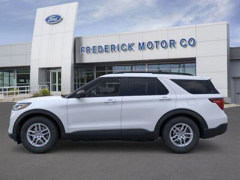 New 2026 Ford Explorer Active image 3