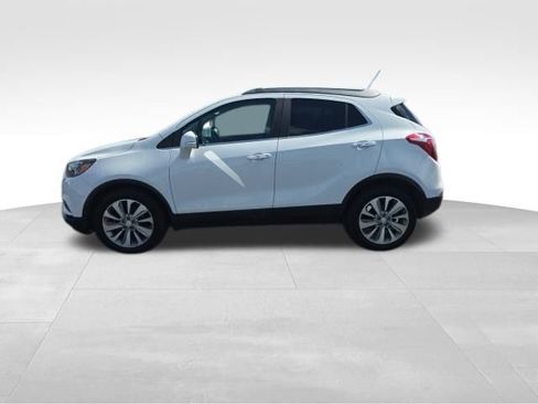 Used 2018 Buick Encore Preferred FWD image 4