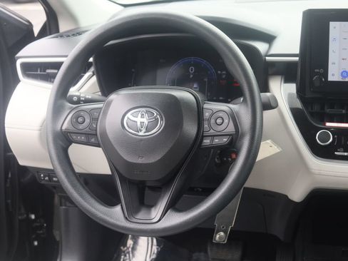 Used 2026 Toyota Corolla Cross L AWD/4WD image 10