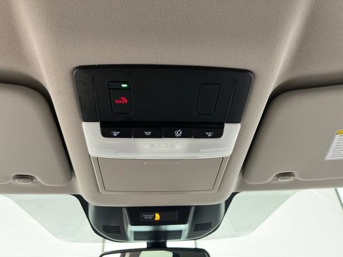Used 2026 Nissan Rogue SL FWD image 62