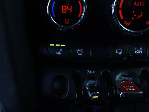 Used 2015 MINI Cooper S image 11