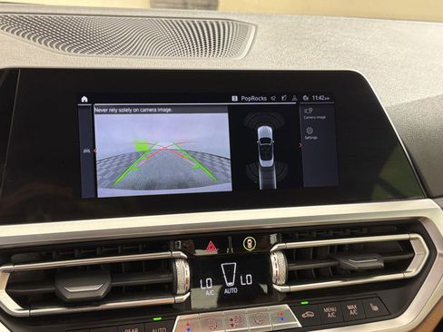 Used 2023 BMW 430i Convertible w/ Convenience Package image 16