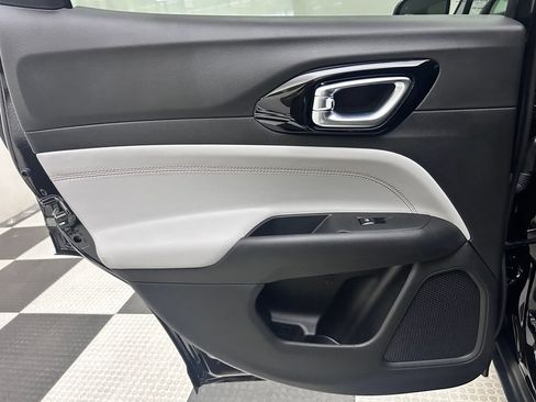 New 2026 Jeep Compass Limited AWD/4WD image 13