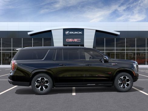 New 2026 GMC Yukon XL AT4 w/ AT4 Premium Plus Package AWD/4WD image 29