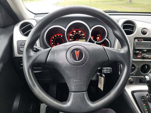 Used 2004 Pontiac Vibe w/ Moon And Tunes Value Package image 15