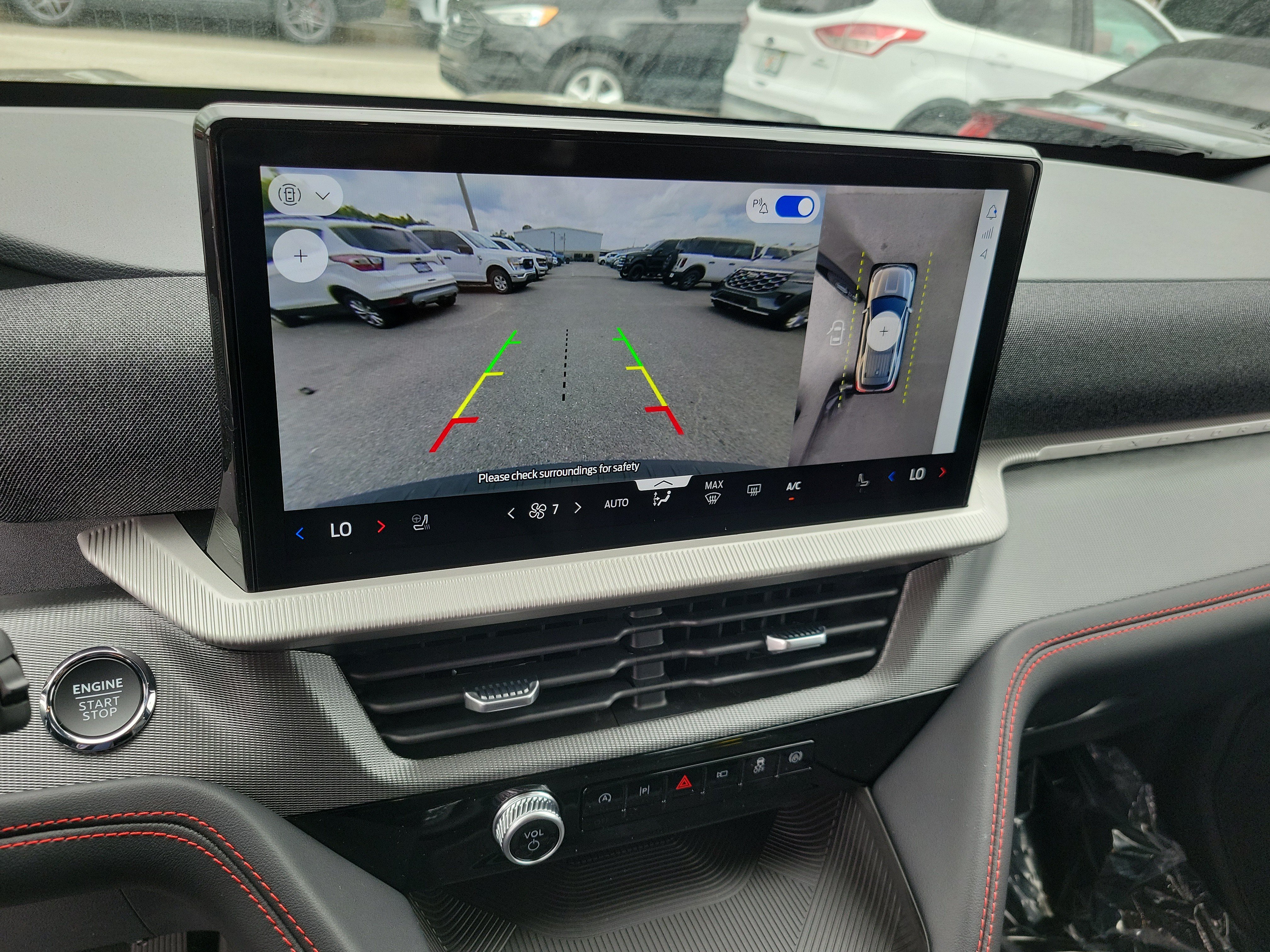 New 2026 Ford Explorer ST-Line w/ ST-Line Street Pack RWD image 25