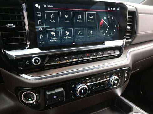 Used 2024 GMC Sierra 1500 SLT w/ SLT Premium Plus Package image 22