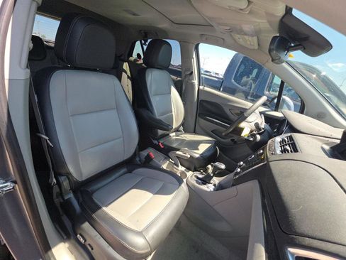 Used 2013 Buick Encore Leather FWD image 10