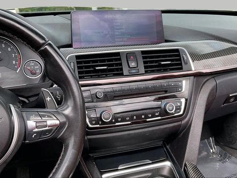Used 2016 BMW M4 Convertible RWD image 6