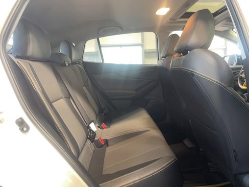 Used 2022 Subaru Crosstrek 2.5i Sport w/ Moonroof Package image 22