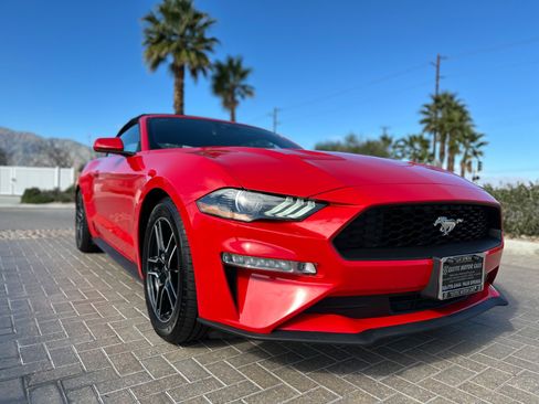 Used 2021 Ford Mustang Premium RWD image 6