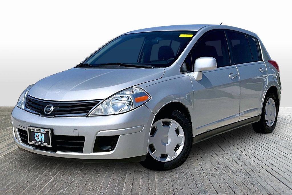 Used 2012 Nissan Versa 1.8 S w/ Plus Pkg FWD image 3