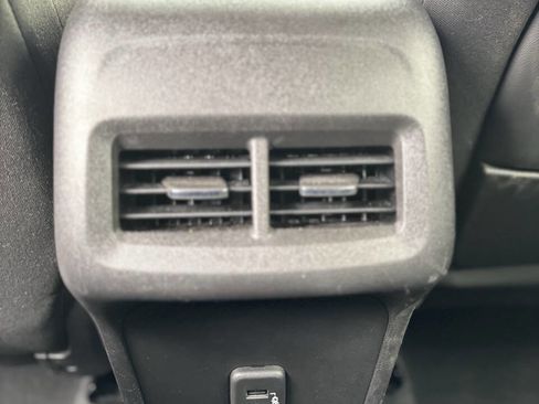 Used 2019 GMC Terrain SLE FWD image 17