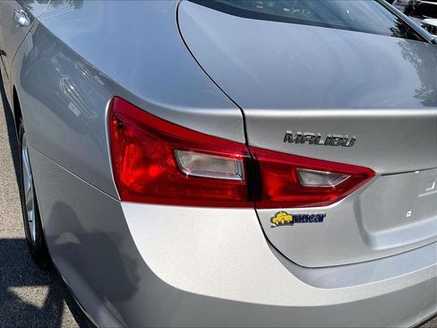 Used 2019 Chevrolet Malibu LS FWD image 30