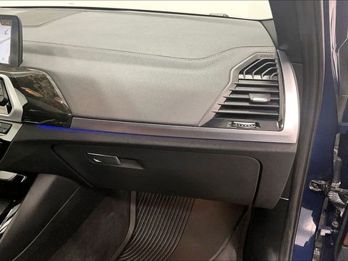 Used 2018 BMW X3 xDrive30i w/ Executive Package image 16
