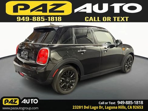 Used 2017 MINI Cooper 4-Door Hardtop image 5