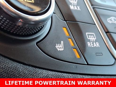 Used 2023 Chevrolet Malibu LT image 25