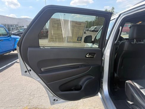 Certified 2023 Dodge Durango R/T RWD image 33