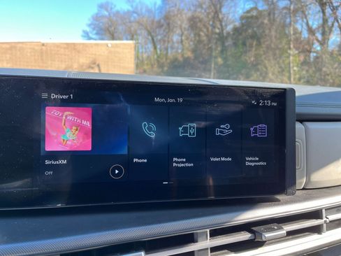 Used 2025 Hyundai Santa Fe SEL image 20