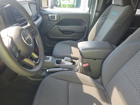 Used 2025 Jeep Wrangler Unlimited Rubicon 4xe w/ Safety Group image 7