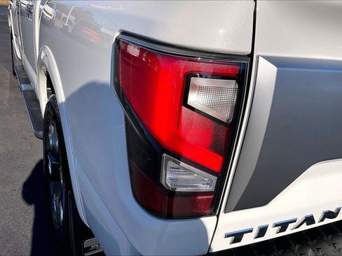 Used 2023 Nissan Titan Platinum Reserve w/ Moonroof Package image 31