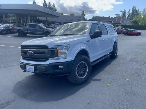 Used 2018 Ford F150 XLT w/ Equipment Group 302A Luxury AWD/4WD image 1