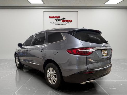 Used 2021 Buick Enclave Essence w/ Sound and Sites Package FWD image 5