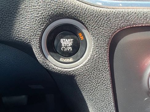 Used 2016 Dodge Charger R/T image 22