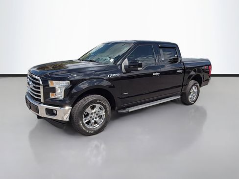 Used 2017 Ford F150 XLT w/ Equipment Group 302A Luxury image 7