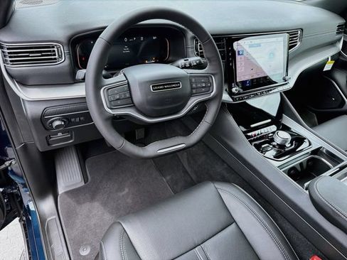 New 2026 Jeep Grand Wagoneer 4WD image 9