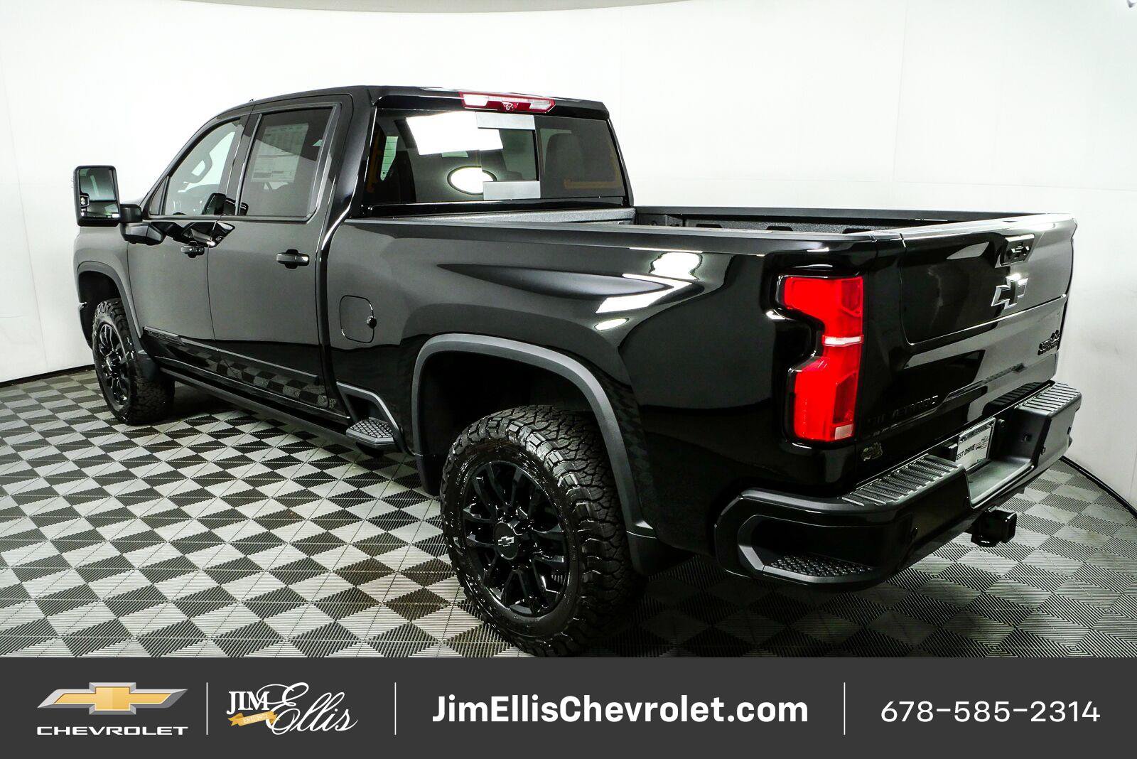 New 2026 Chevrolet Silverado 2500 High Country w/ Midnight Edition AWD/4WD image 30