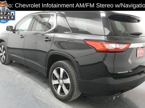 Used 2019 Chevrolet Traverse LT w/ LT Premium Package AWD/4WD image 6