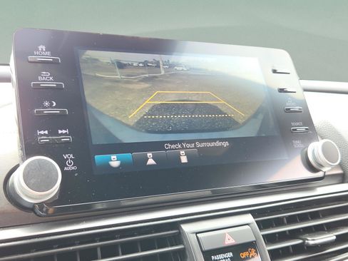 Certified 2018 Honda Accord Sport image 32