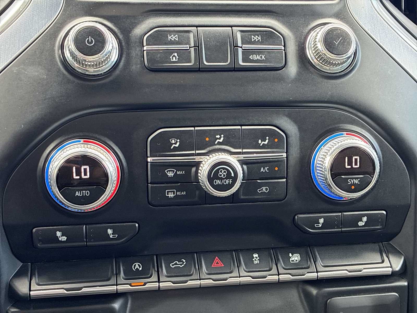 Used 2019 GMC Sierra 1500 SLE AWD/4WD image 16
