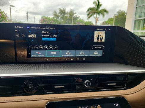 Certified 2025 INFINITI QX80 Luxe AWD/4WD image 25