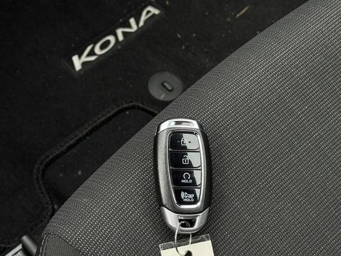Used 2023 Hyundai Kona SEL AWD/4WD image 34