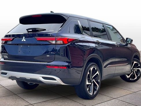 Used 2024 Mitsubishi Outlander SE AWD/4WD image 12