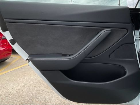 Used 2018 Tesla Model 3 Long Range AWD/4WD image 35