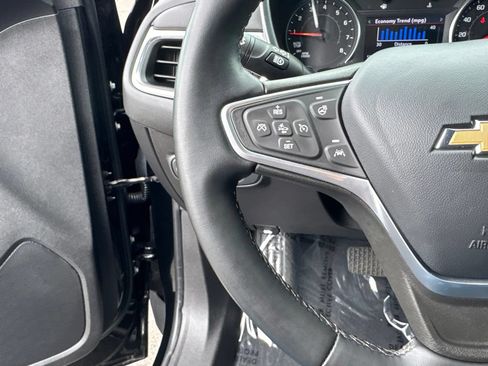 Used 2023 Chevrolet Equinox LT FWD image 25