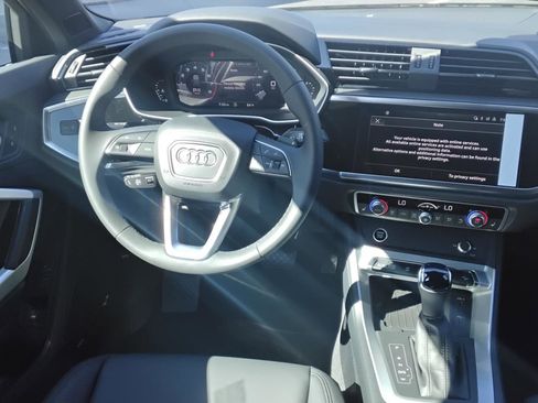 New 2025 Audi Q3 2.0T Premium image 22